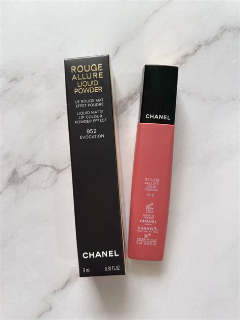 chanel powder lipstick 952